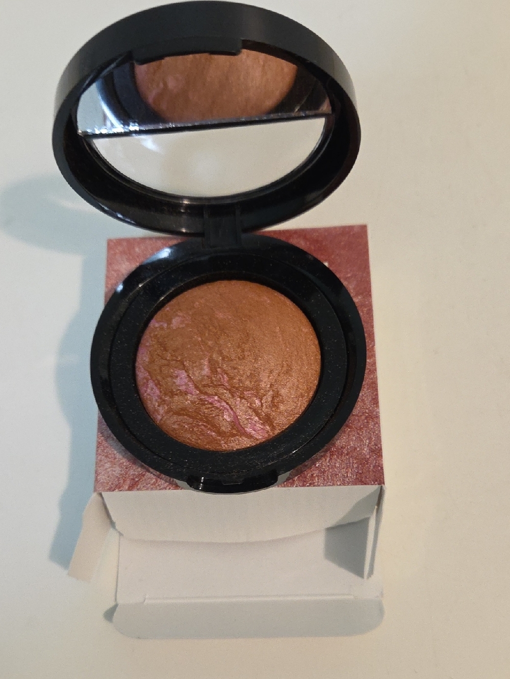Laura Geller Baked Blush in Bronze with Pink Veining